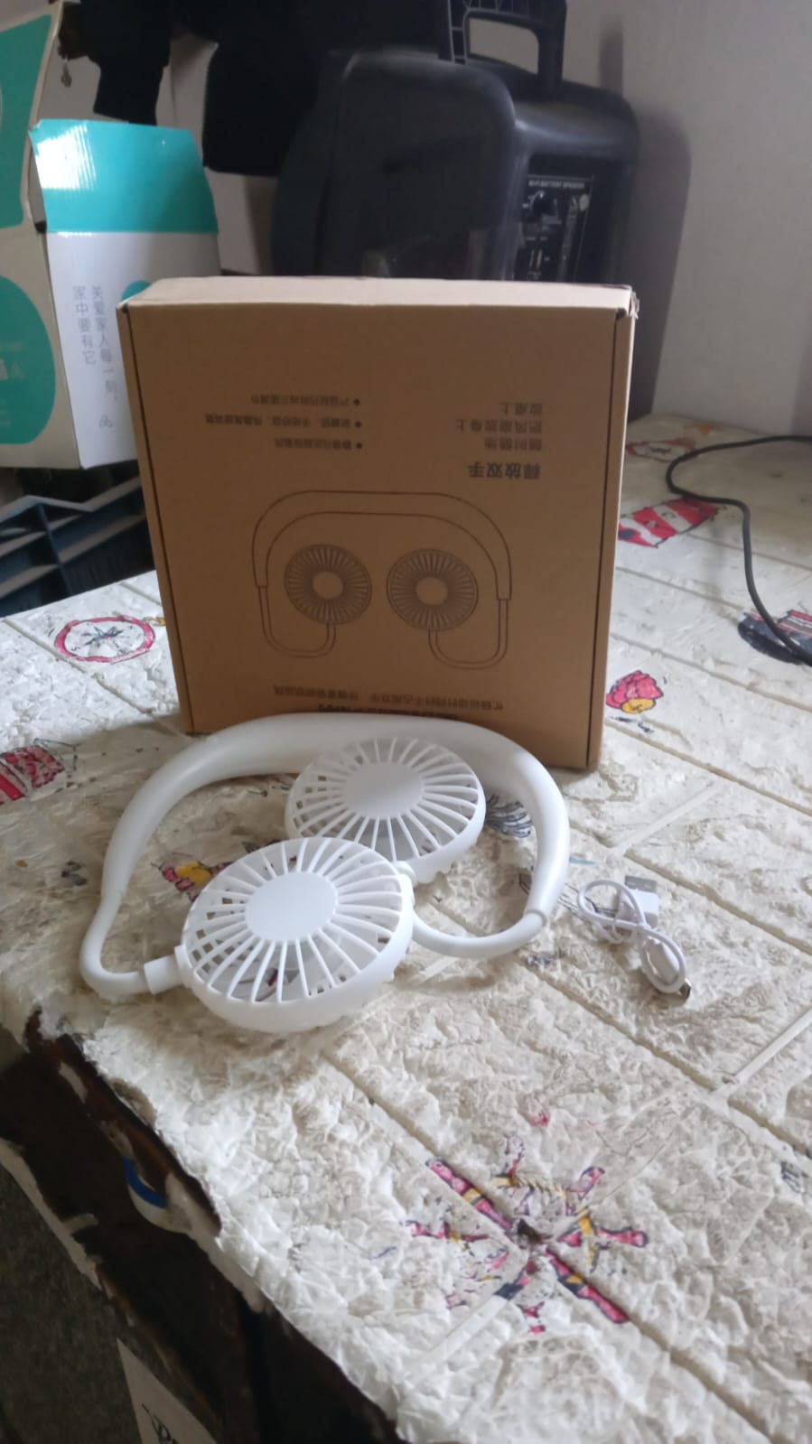 0896 Portable Fan USB Rechargeable Mini Hand Free Personal Fan Adjustable Speed Wearable Neckband Fan for Camping Traveling Office Room Outdoor (1 Pc ) 0896 Portable Fan USB Rechargeable Mini Hand Free Personal Fan Adjustable Speed Wearable Neckband Fan for Camping Traveling Office Room Outdoor (1 Pc )